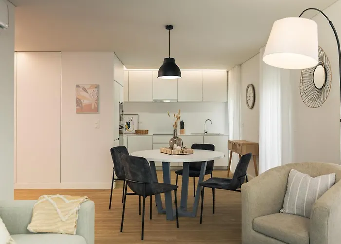 Casa Urban Coastal - Center